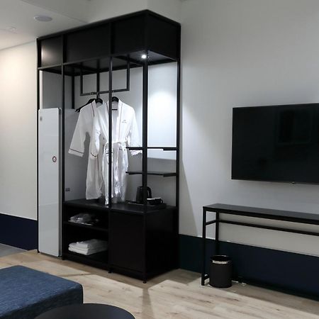 Orchid Hotel Вонджу Екстер'єр фото