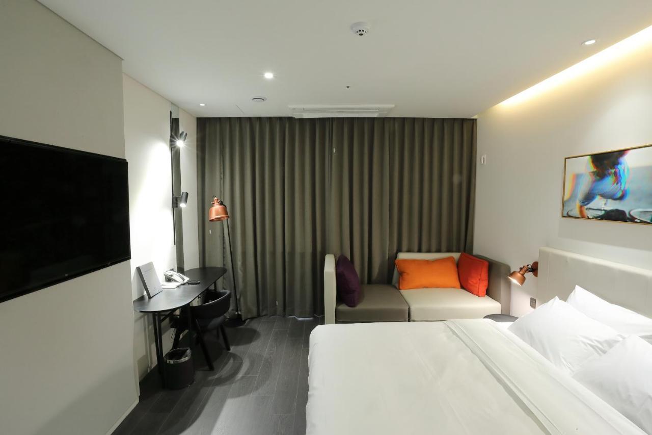 Orchid Hotel Вонджу Екстер'єр фото