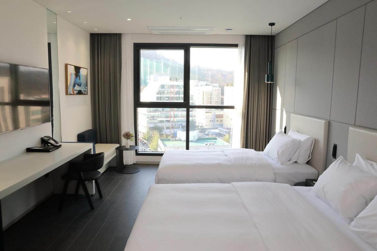 Orchid Hotel Вонджу Екстер'єр фото