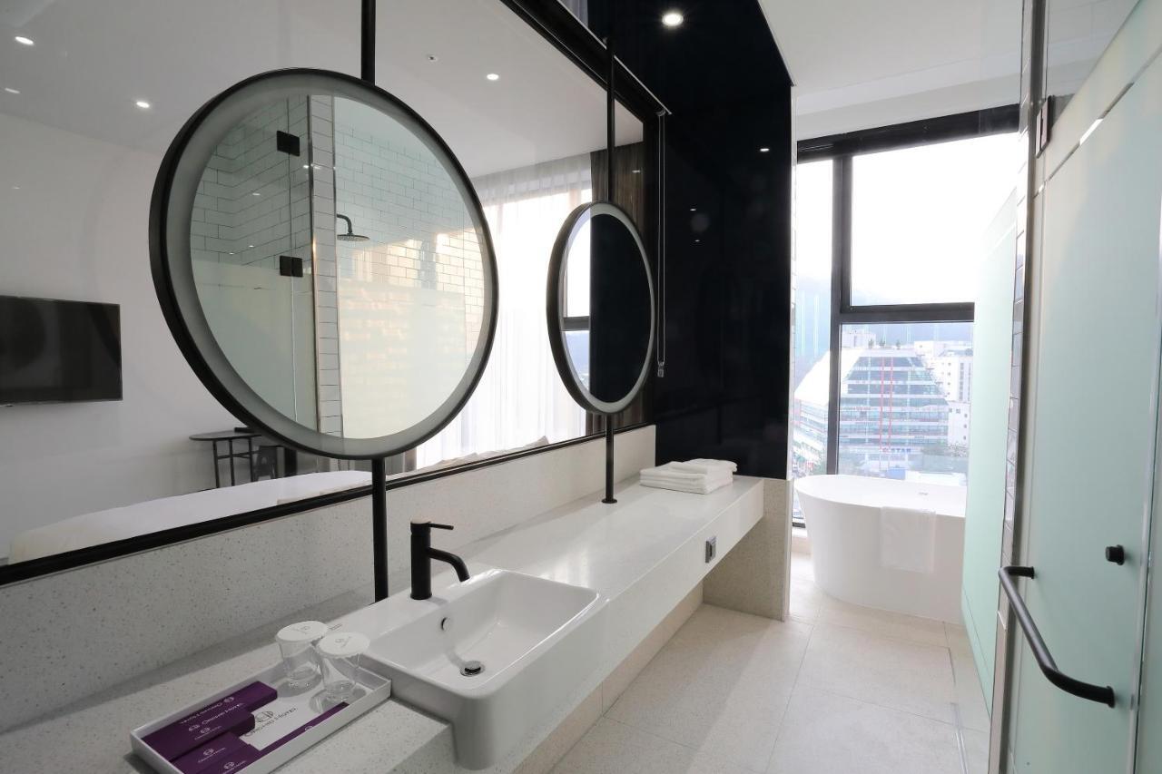 Orchid Hotel Вонджу Екстер'єр фото